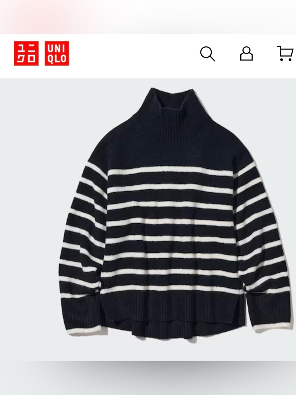 Uniqlo Souffle Yarn Navy Blue & White Striped Turtleneck Sweater